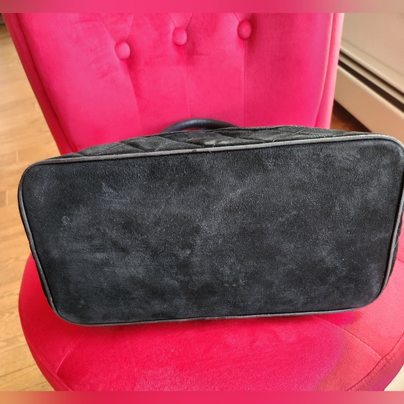 Chanel CC Medallion Quilted Suede Black Bag - Picture 7 of 12